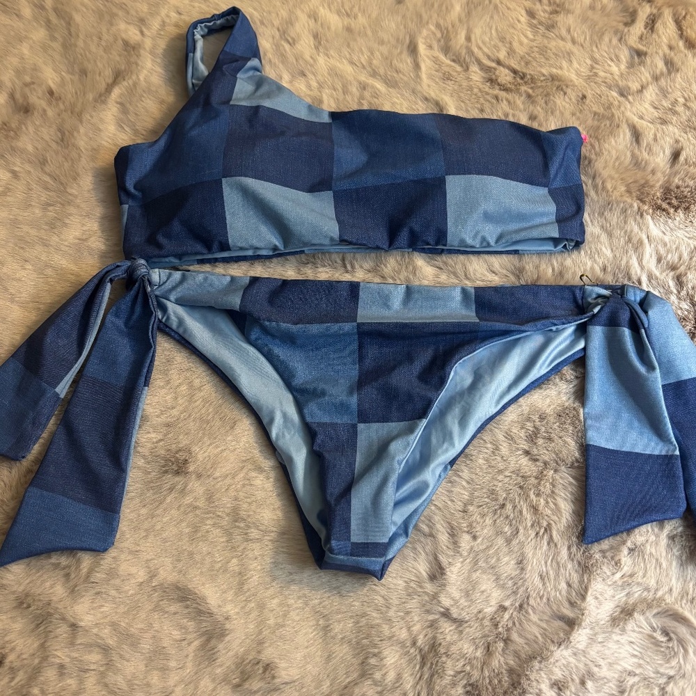 Mola Mola Beach Wear 2 Piece Swimsuit Blue Plaid One Shoulder Medium  NWOT